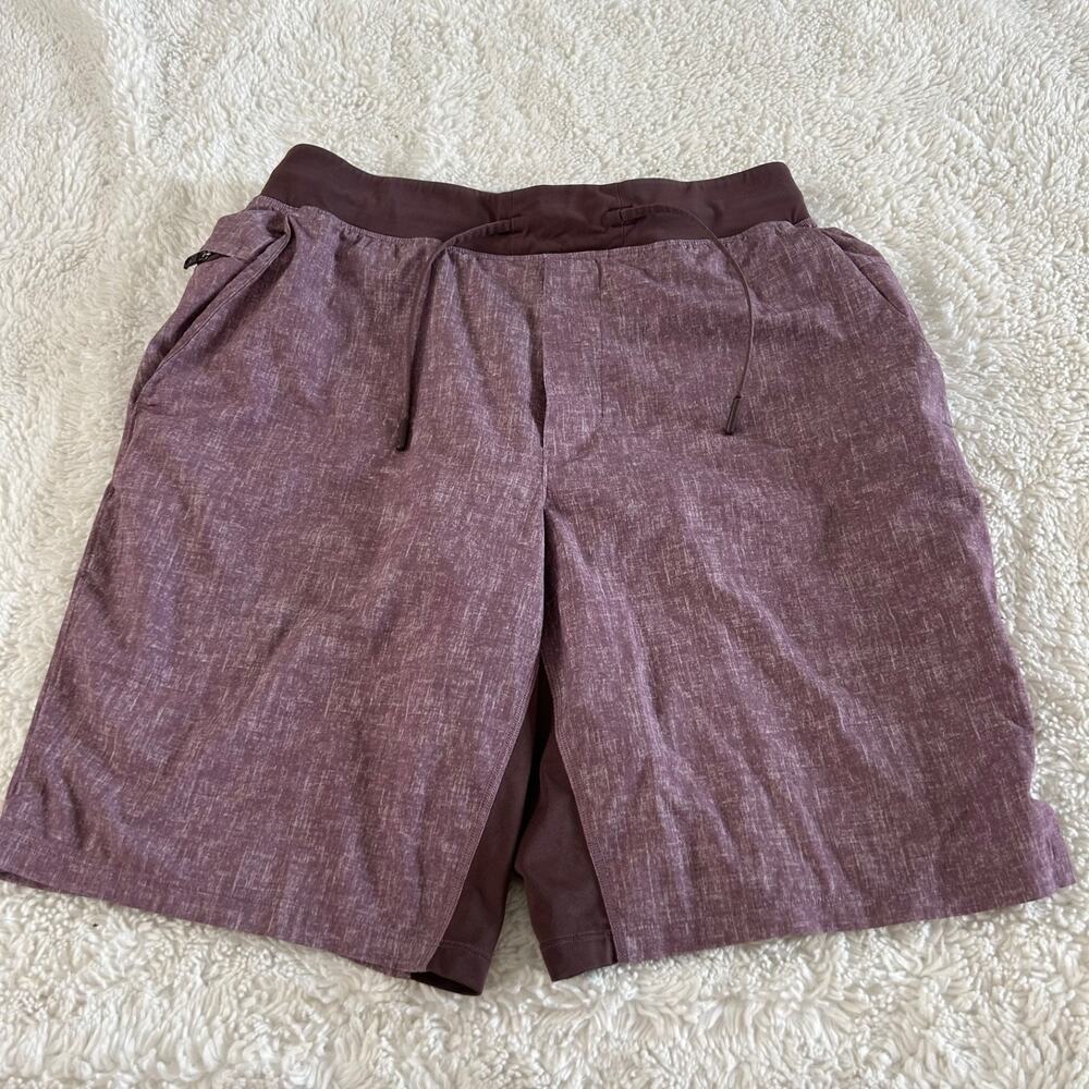 Lululemon Pace Breaker Shorts Mens M 10" Lined Red Gym Stretch Workout Gorpcore - Picture 1 of 6